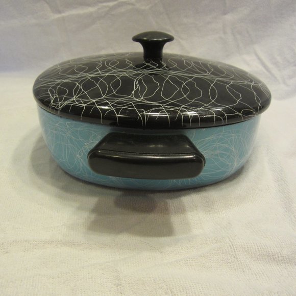 RARE VTG 50'S SERENDIPITY ENAMELWARE DUTCH OVEN W/LID - Picture 2 of 10
